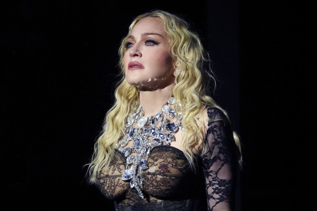 240310-madonna-vl-1234p-52a14c