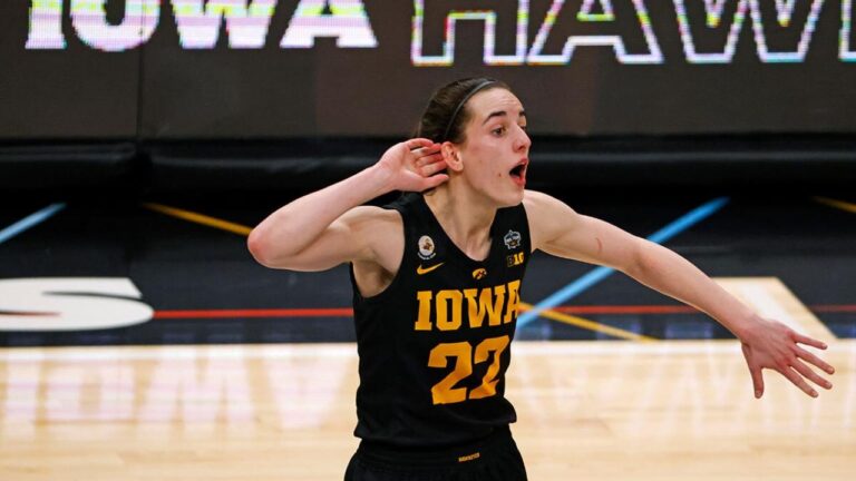 caitlin-clark-final-four-celebration