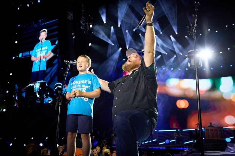 luke-combs-2-ht-bb-230726_1690399347454_hpMain